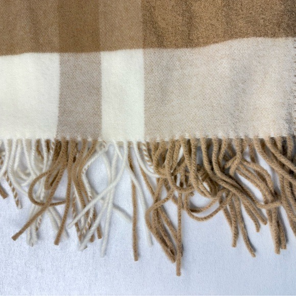 J. McLaughlin Leti Open Front Poncho Oatmeal/Off White NWT Cozy Wool Italian - Picture 5 of 6